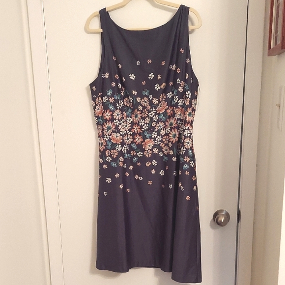 LOFT Dress Sleeveles Floral on Gray, Size 16, Back Zip, Fully‎ Lined, Cotton - Picture 4 of 11